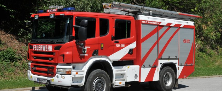 Menschen Rettung mit Fahrzeugbergung